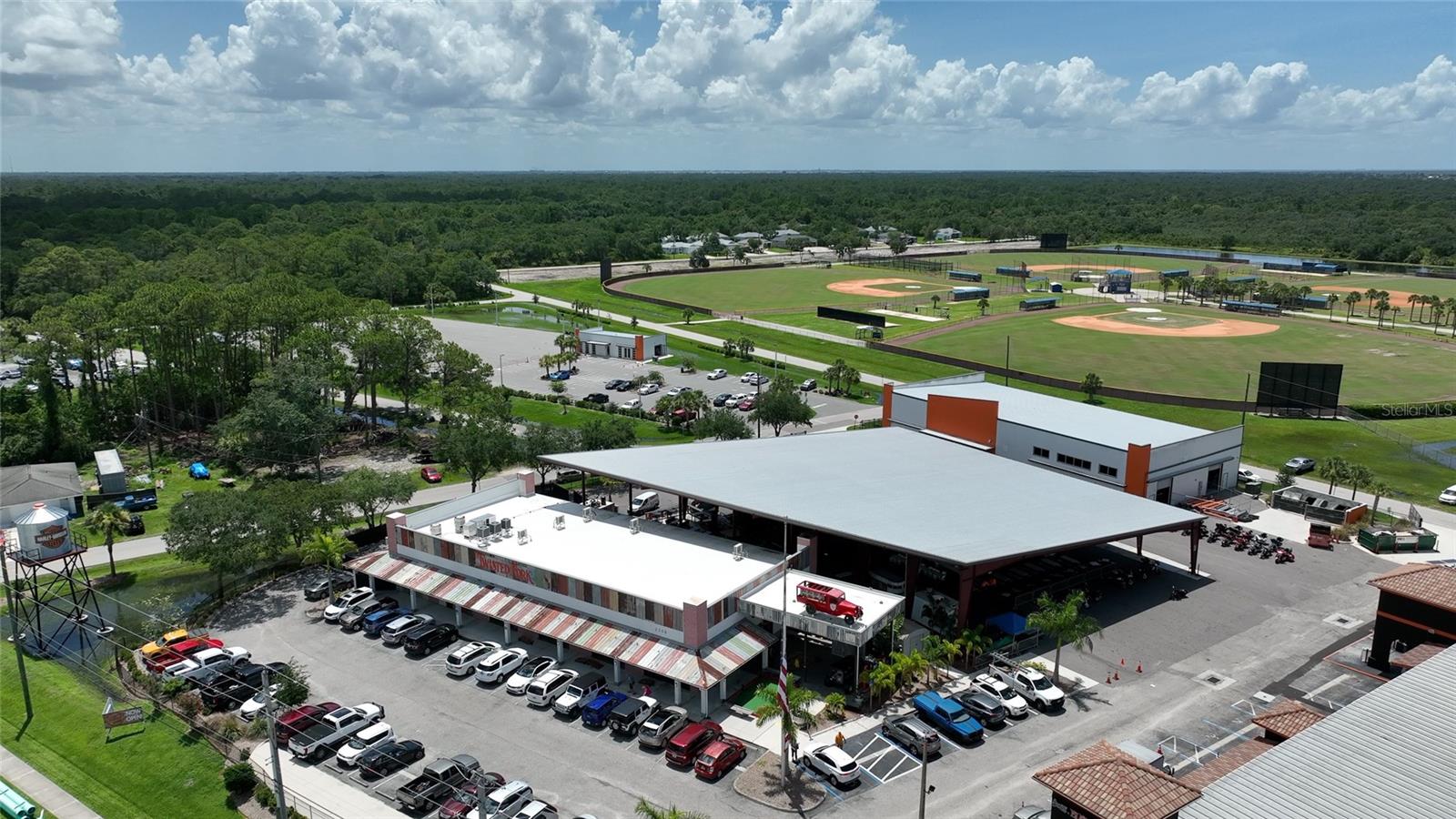 Image 51 of 56 For 1988 Palms Drive