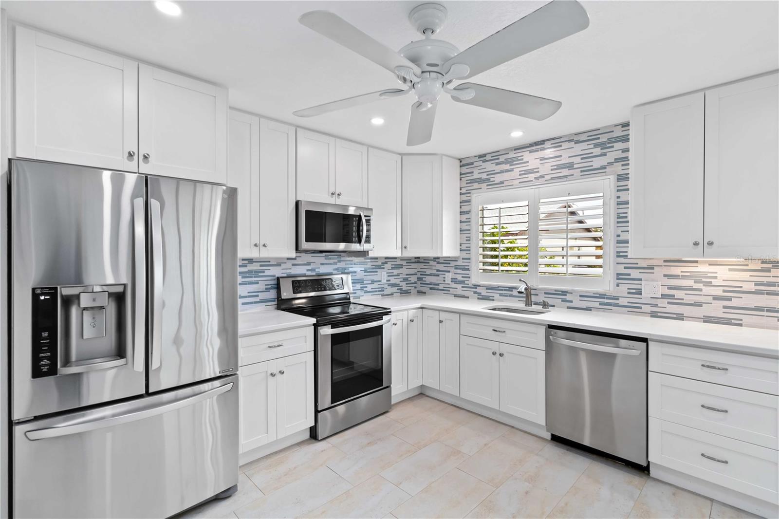 Image 11 of 27 For 613 Chestnut Lane