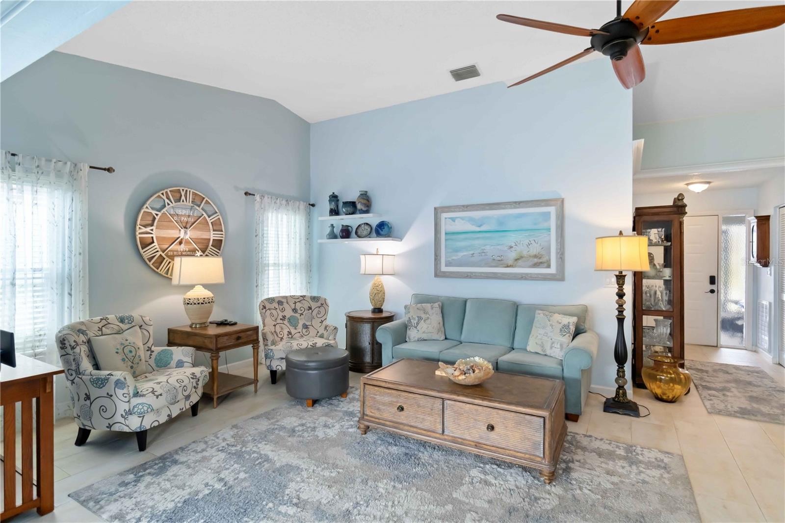 Image 5 of 27 For 613 Chestnut Lane