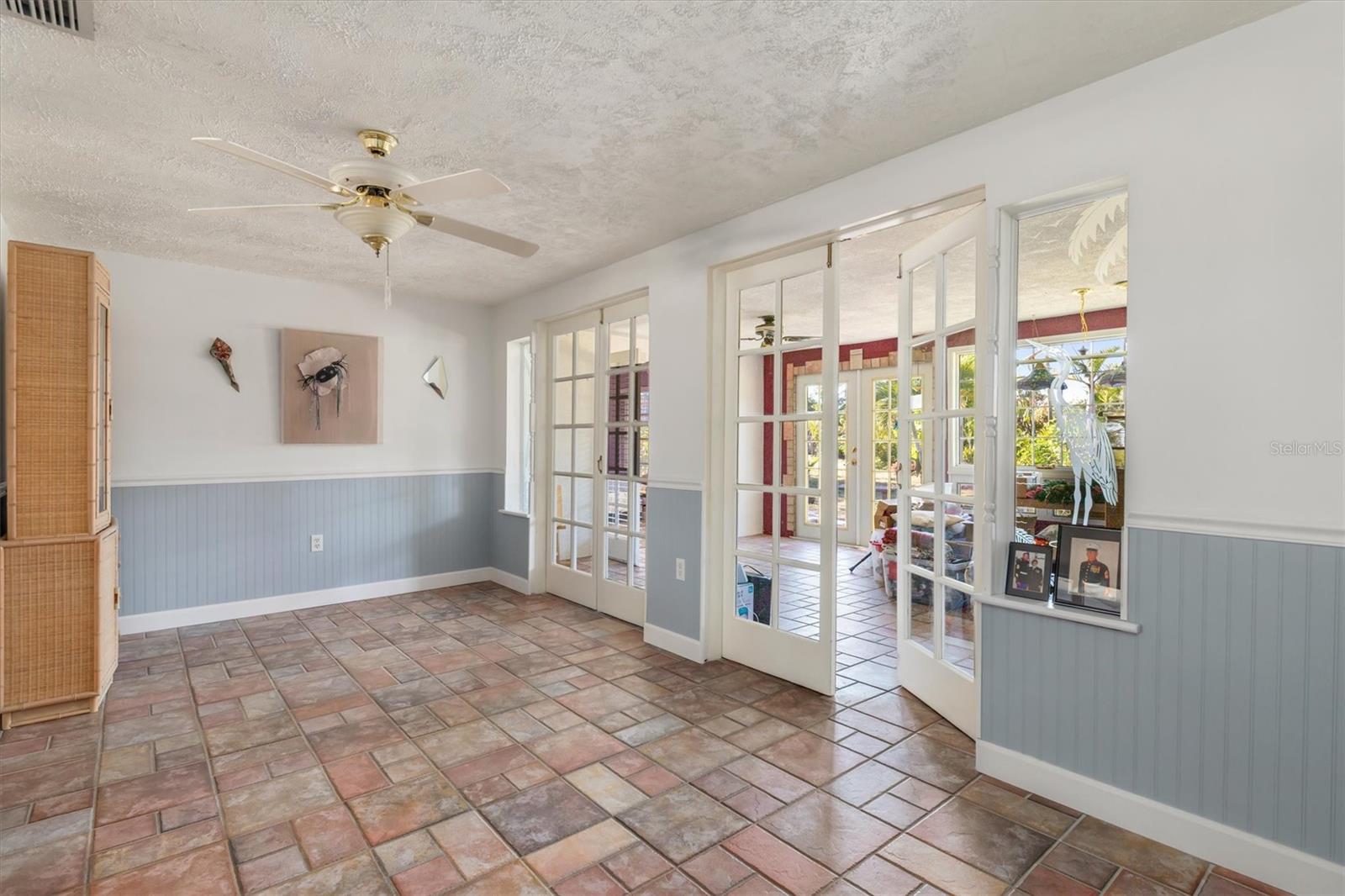 Image 21 of 43 For 2091 Oyster Creek Drive