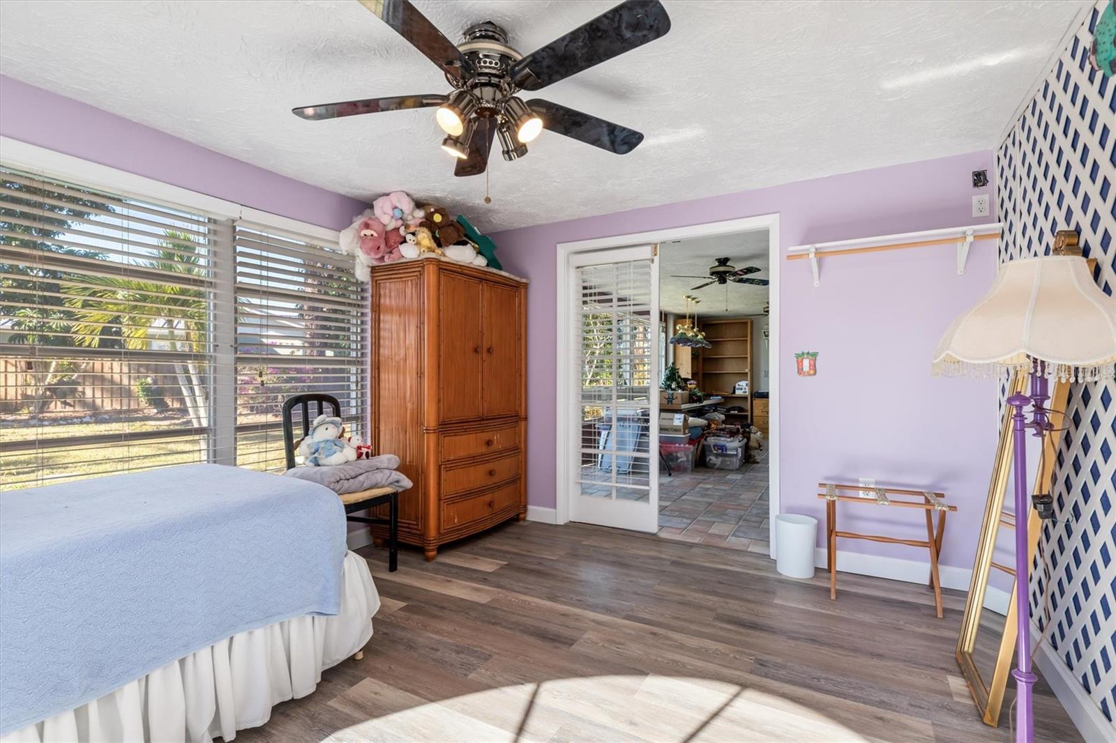 Image 26 of 43 For 2091 Oyster Creek Drive