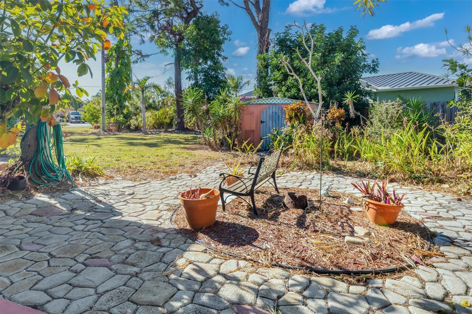 Image 33 of 43 For 2091 Oyster Creek Drive