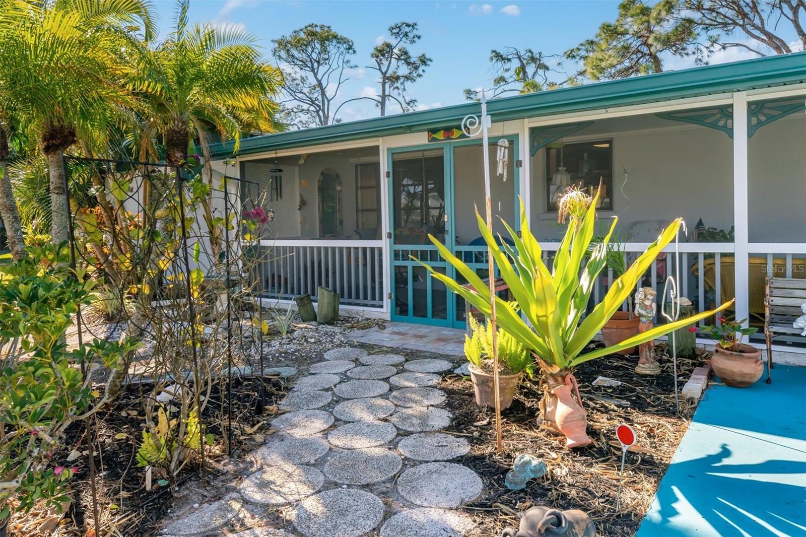 Image 4 of 43 For 2091 Oyster Creek Drive