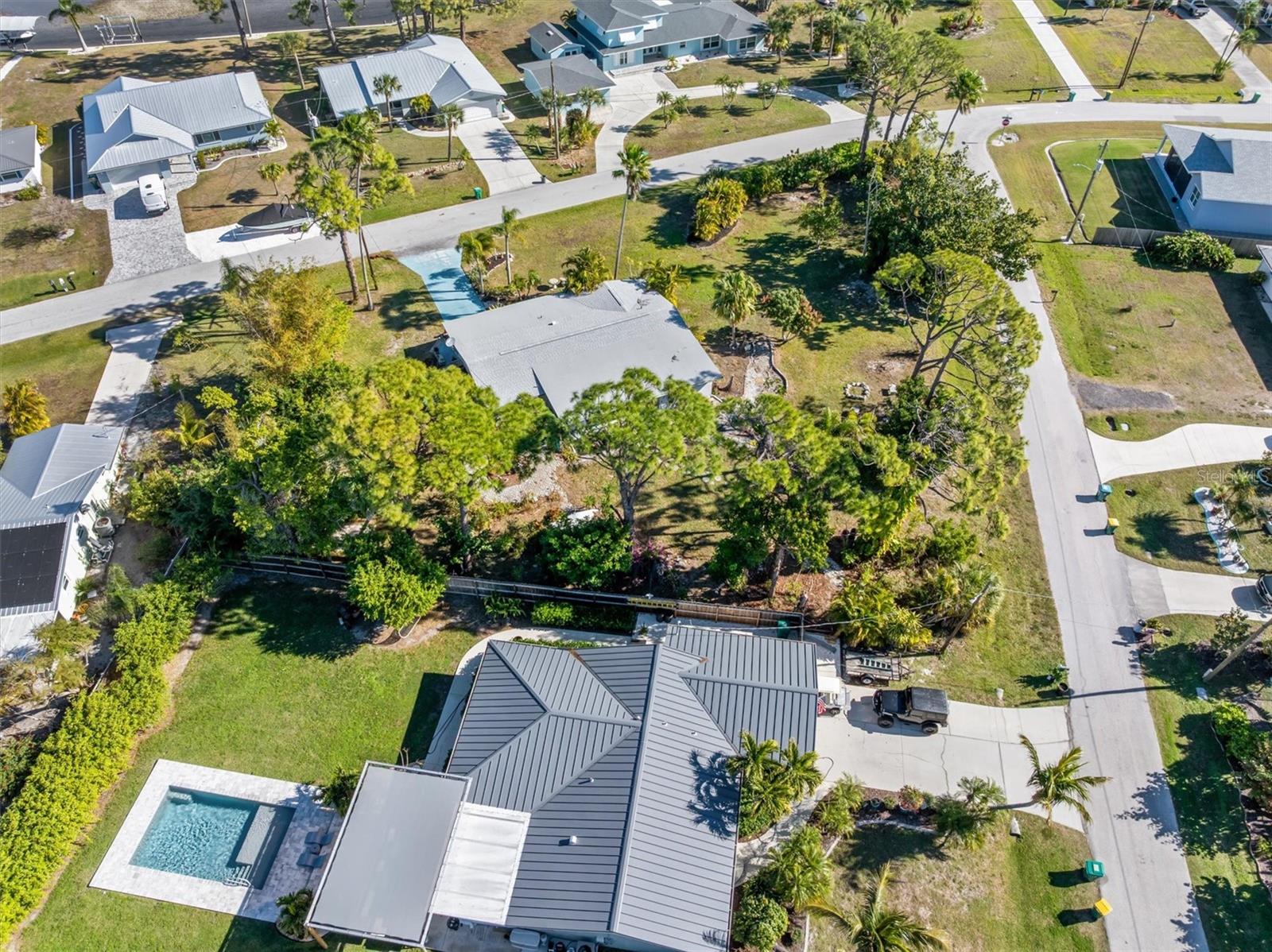 Image 42 of 43 For 2091 Oyster Creek Drive