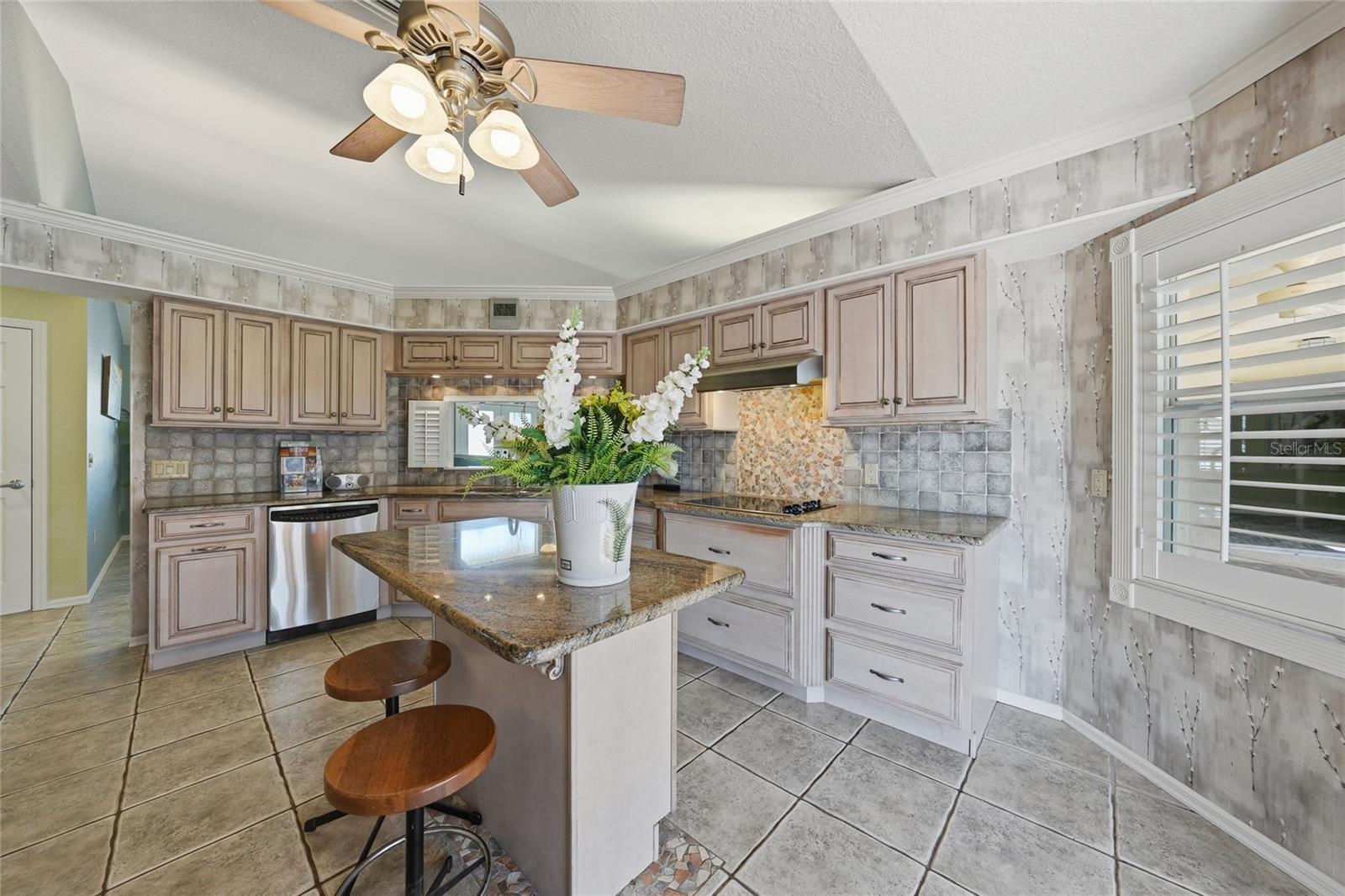 Image 15 of 53 For 3 Amberjack Cove