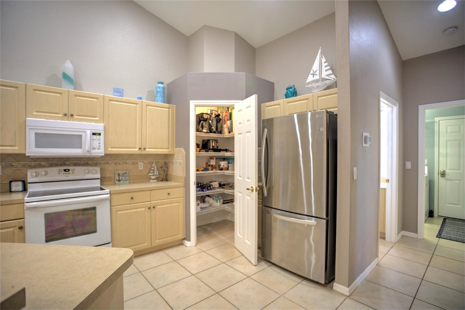 Image 7 of 29 For 4441 Fairway Drive