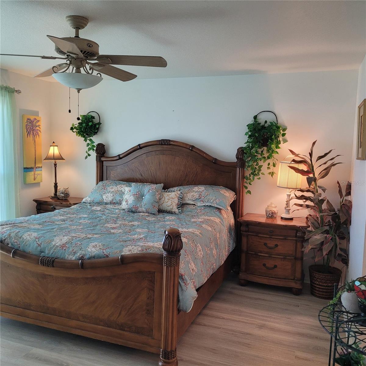 Image 12 of 48 For 4410 Warren Avenue 108