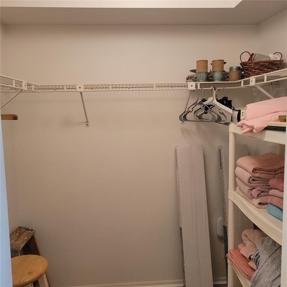 Image 15 of 48 For 4410 Warren Avenue 108