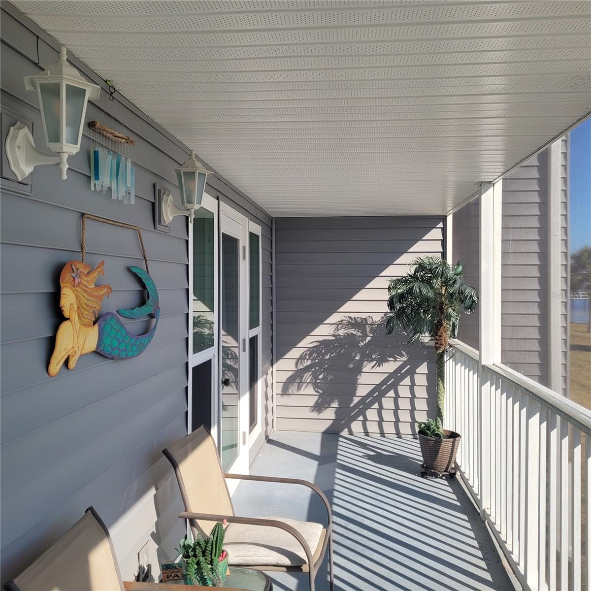 Image 22 of 48 For 4410 Warren Avenue 108