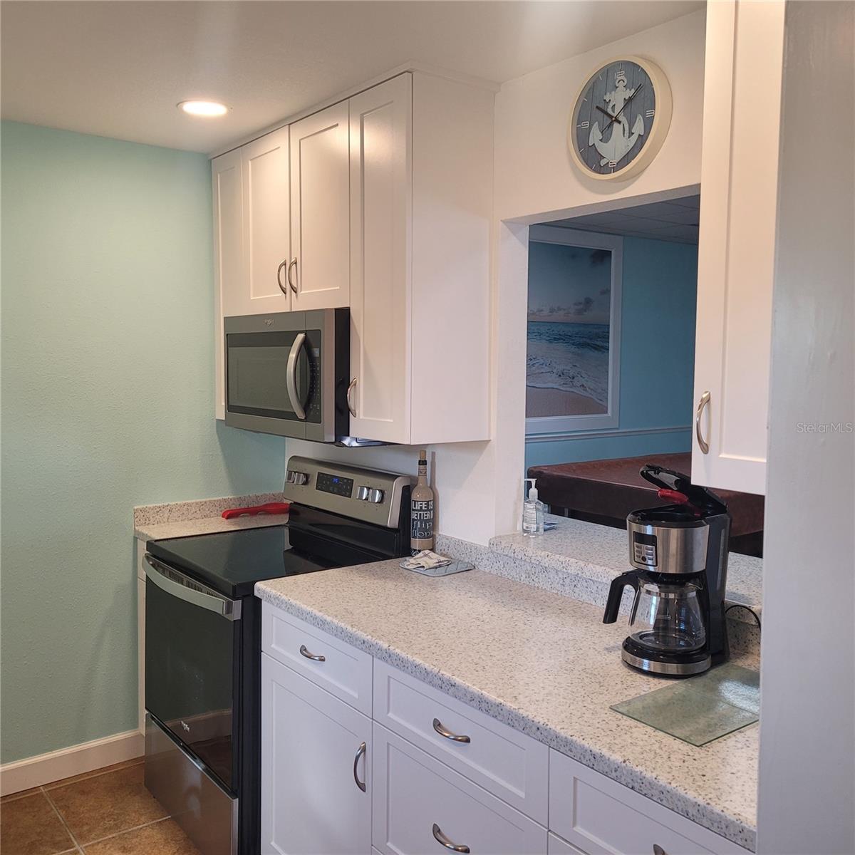 Image 39 of 48 For 4410 Warren Avenue 108