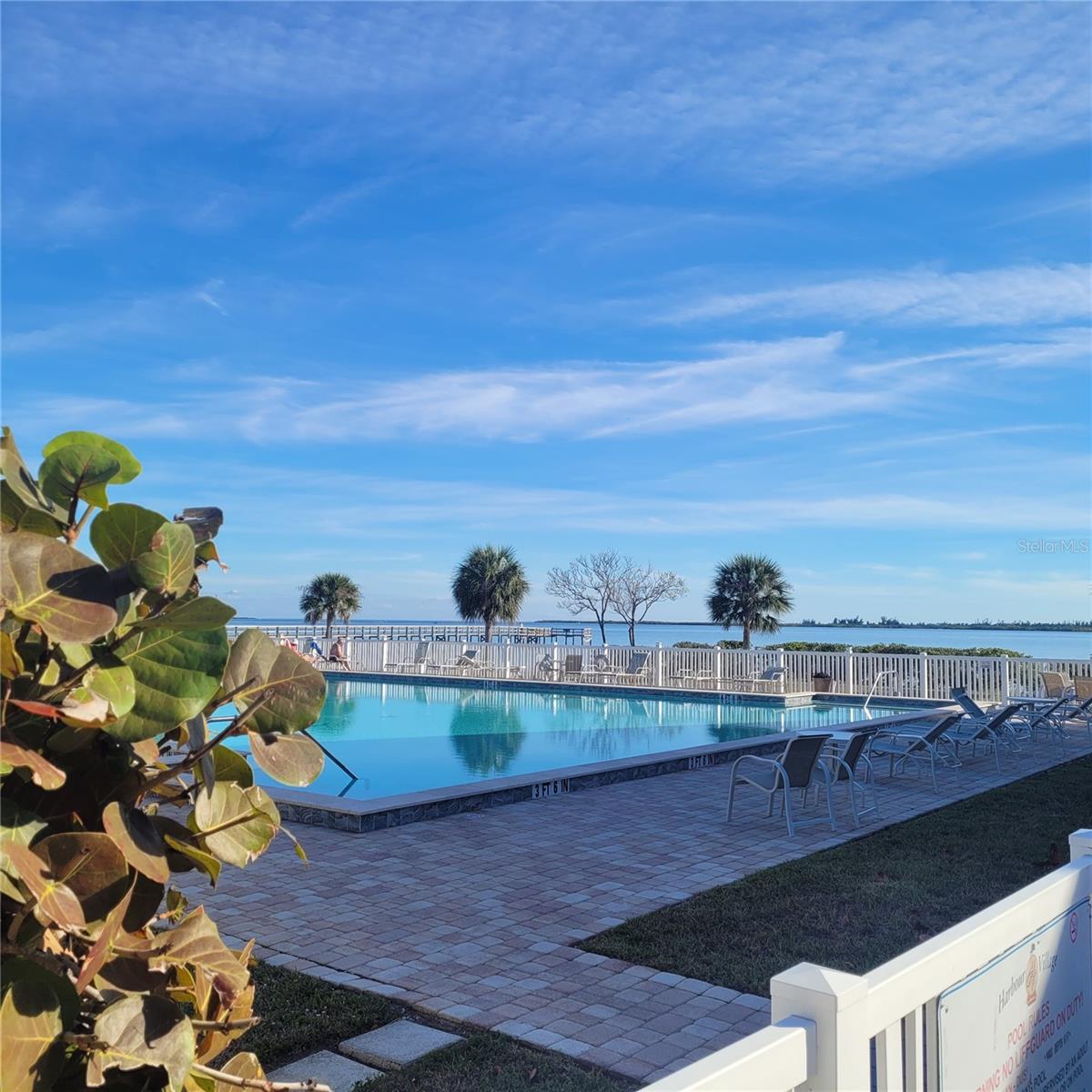 Image 42 of 48 For 4410 Warren Avenue 108