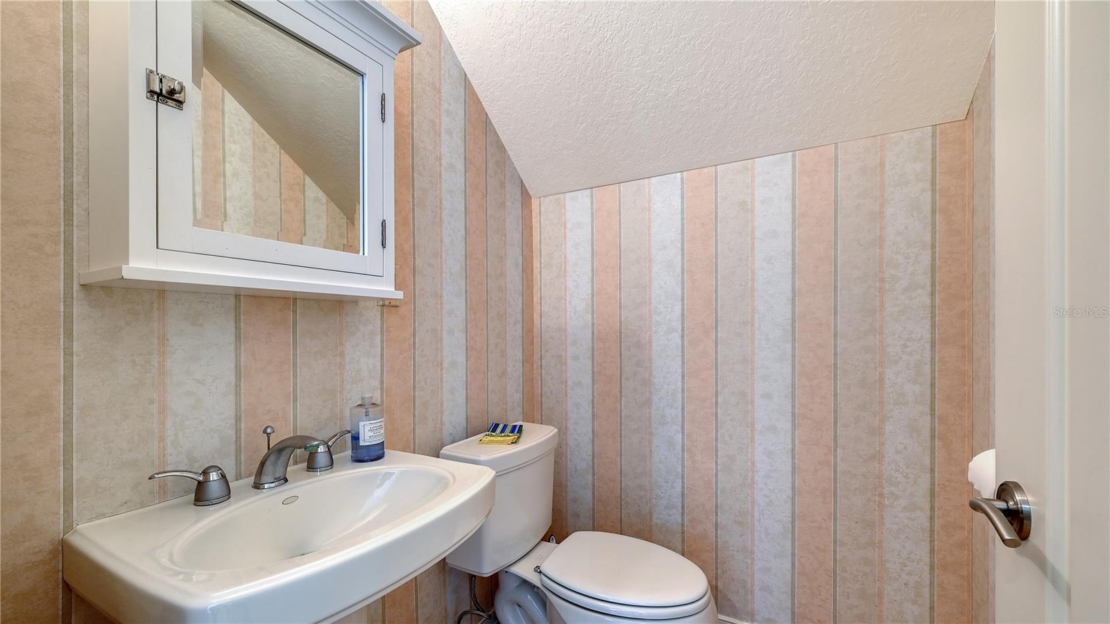 Image 14 of 65 For 235 Cocoanut Avenue 117c