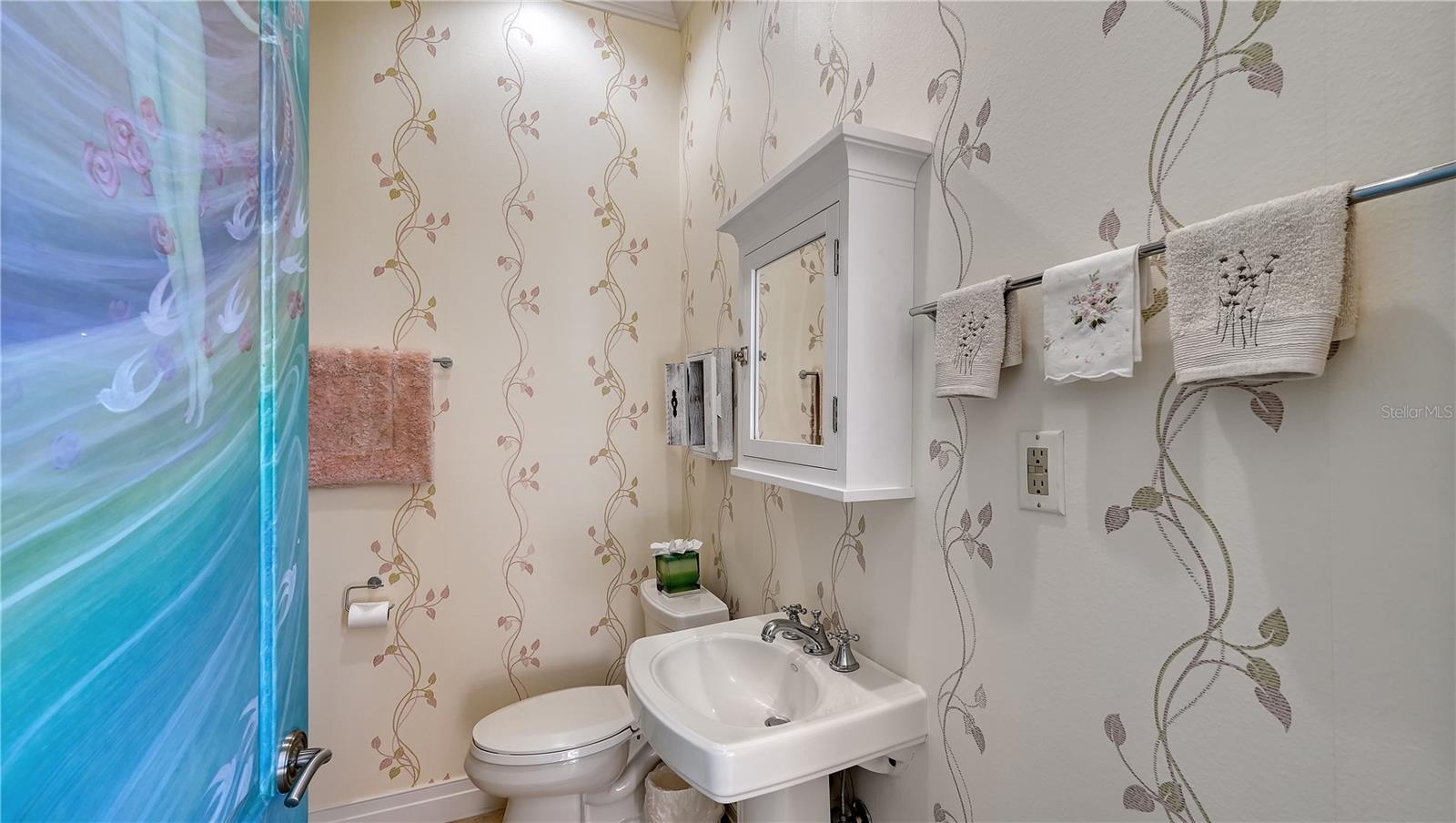 Image 27 of 65 For 235 Cocoanut Avenue 117c