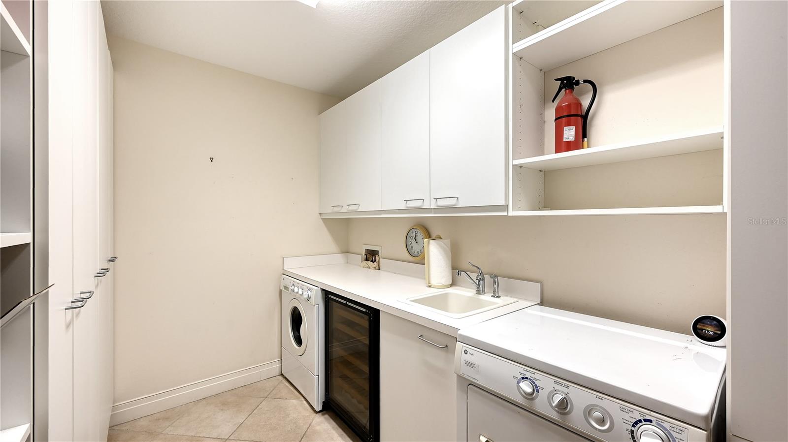 Image 37 of 65 For 235 Cocoanut Avenue 117c