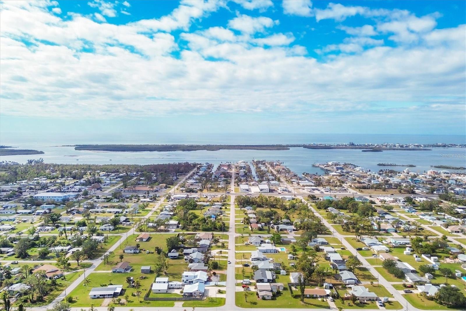 Image 2 of 28 For 2075 Pennsylvania Avenue