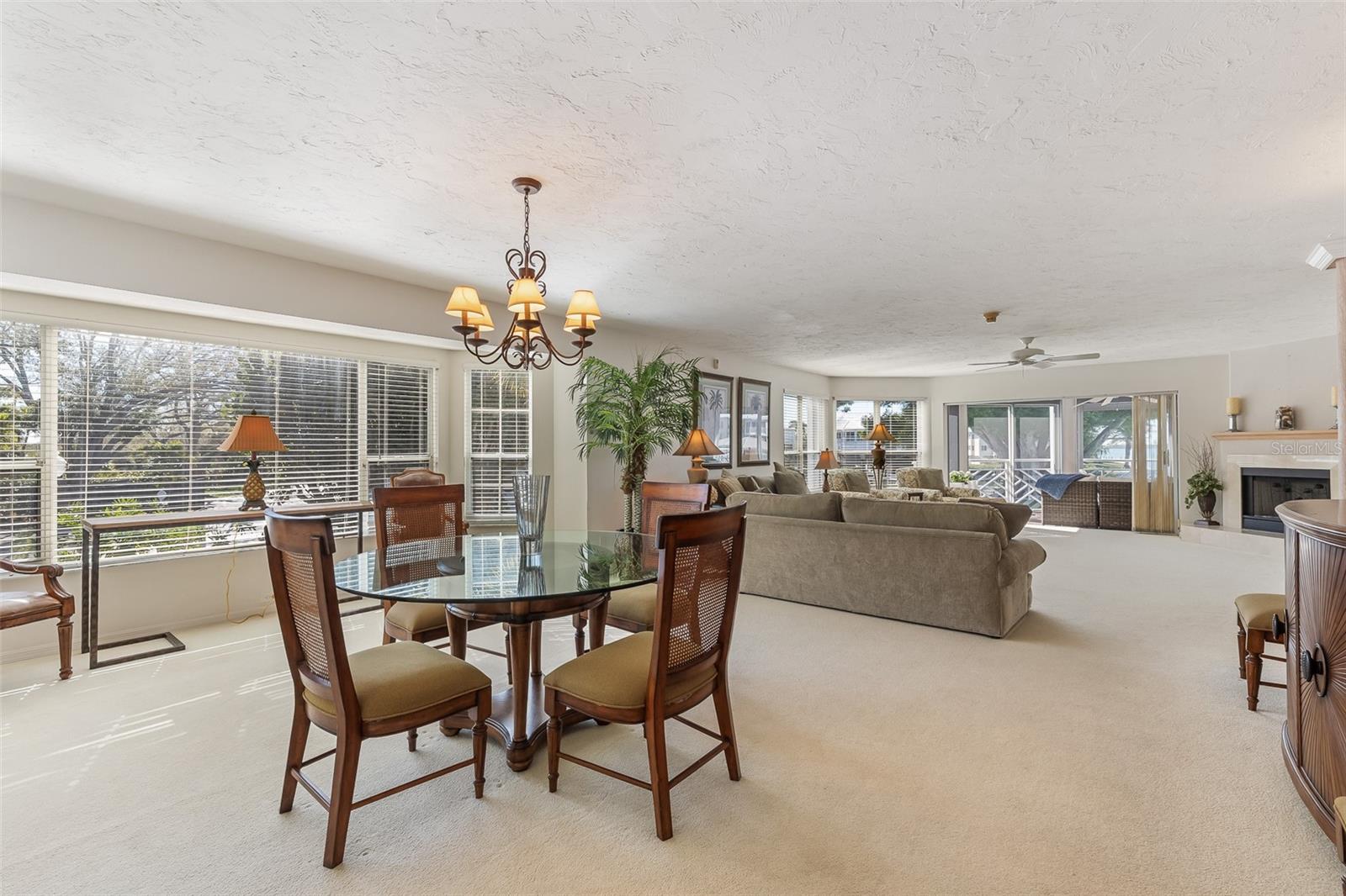 Image 11 of 65 For 11000 Placida Road 1301