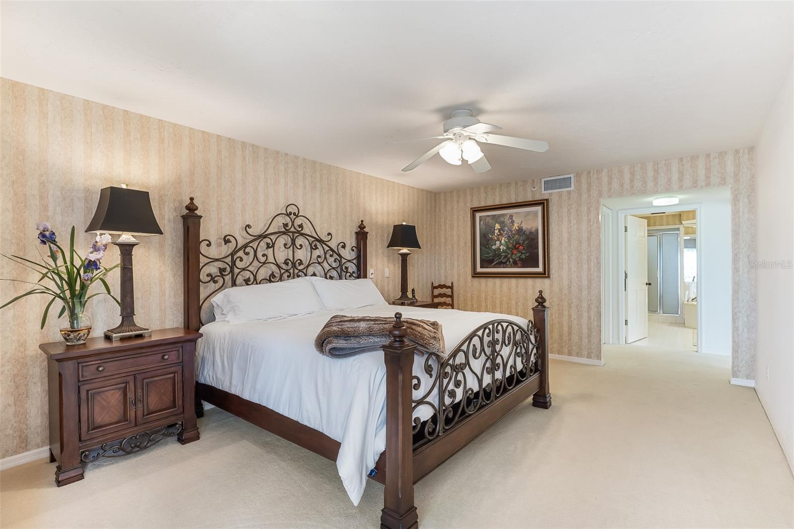 Image 25 of 65 For 11000 Placida Road 1301