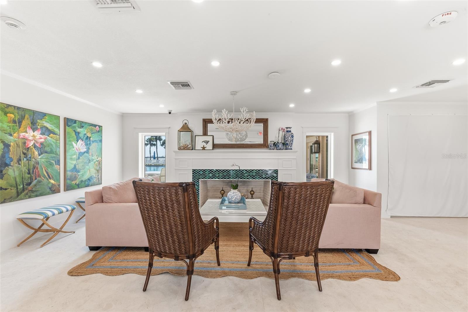 Image 38 of 65 For 11000 Placida Road 1301