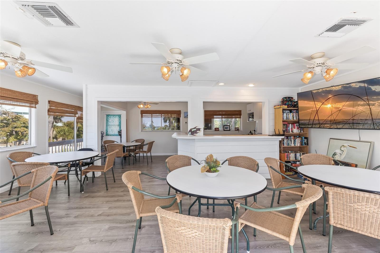 Image 55 of 65 For 11000 Placida Road 1301