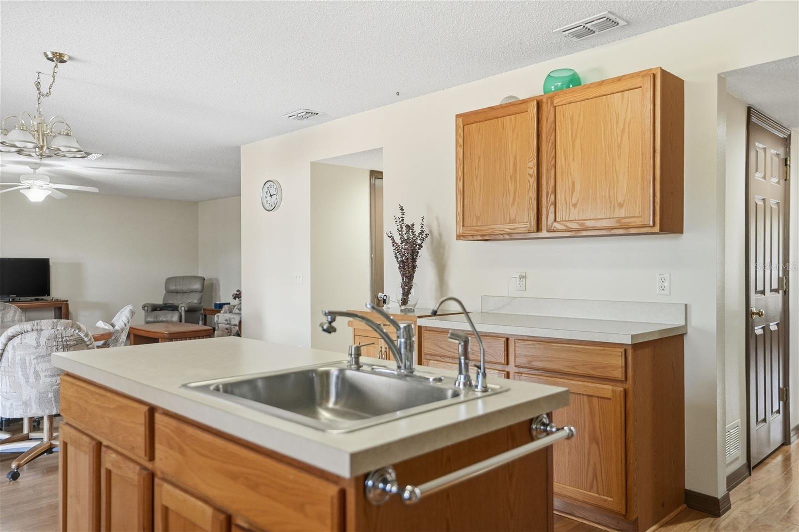 Image 12 of 39 For 2069 Finland Drive