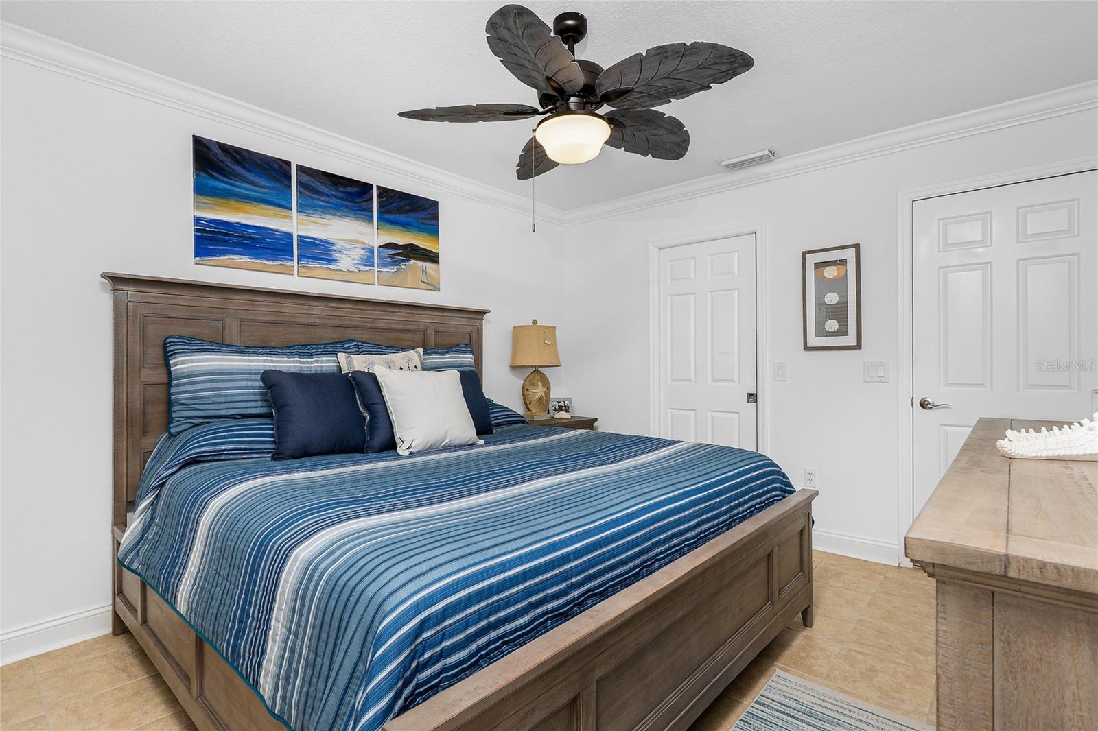 Image 34 of 62 For 416 Devonshire Lane