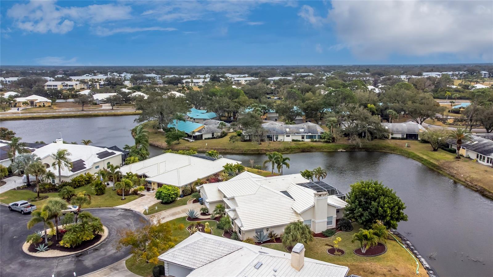 Image 58 of 62 For 416 Devonshire Lane