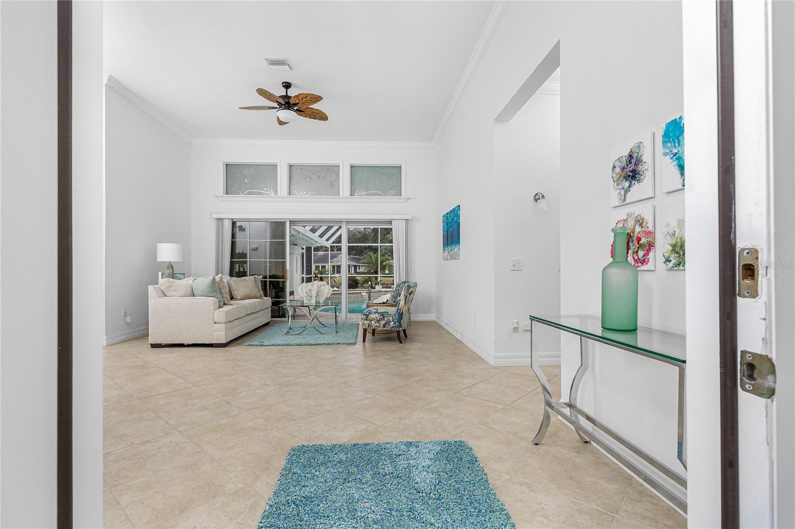 Image 6 of 62 For 416 Devonshire Lane