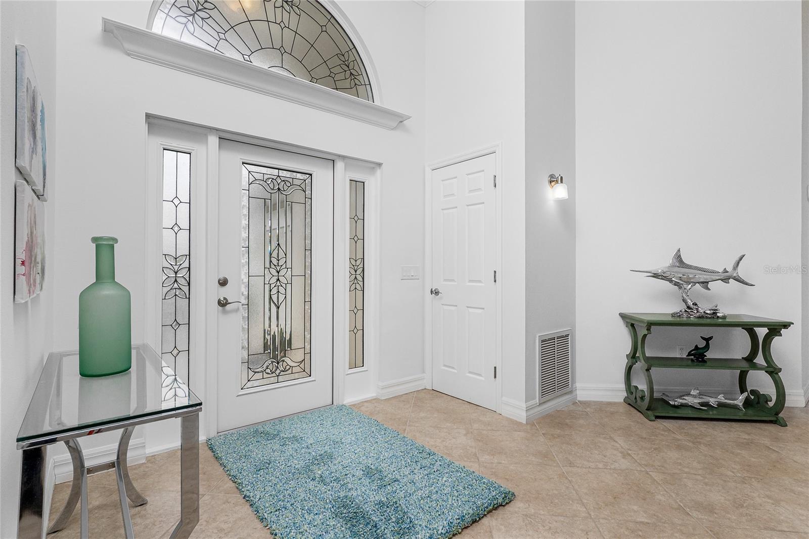 Image 7 of 62 For 416 Devonshire Lane