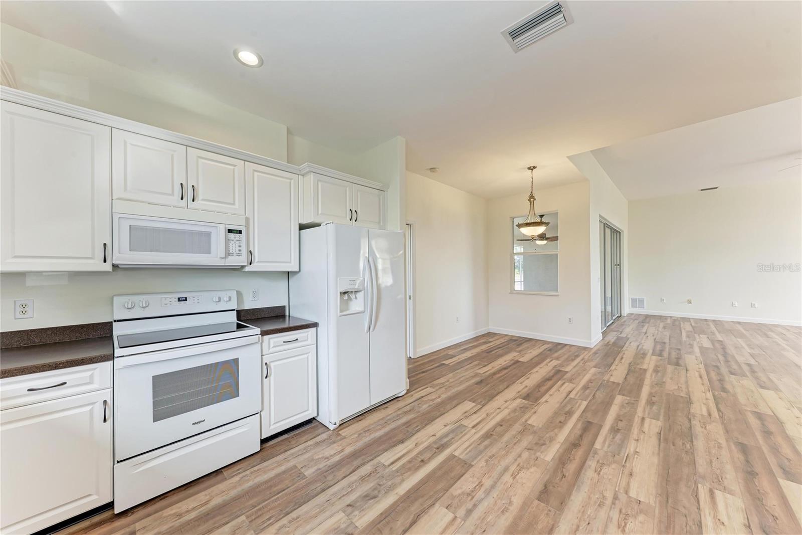 Image 21 of 61 For 25206 Nocturne Lane