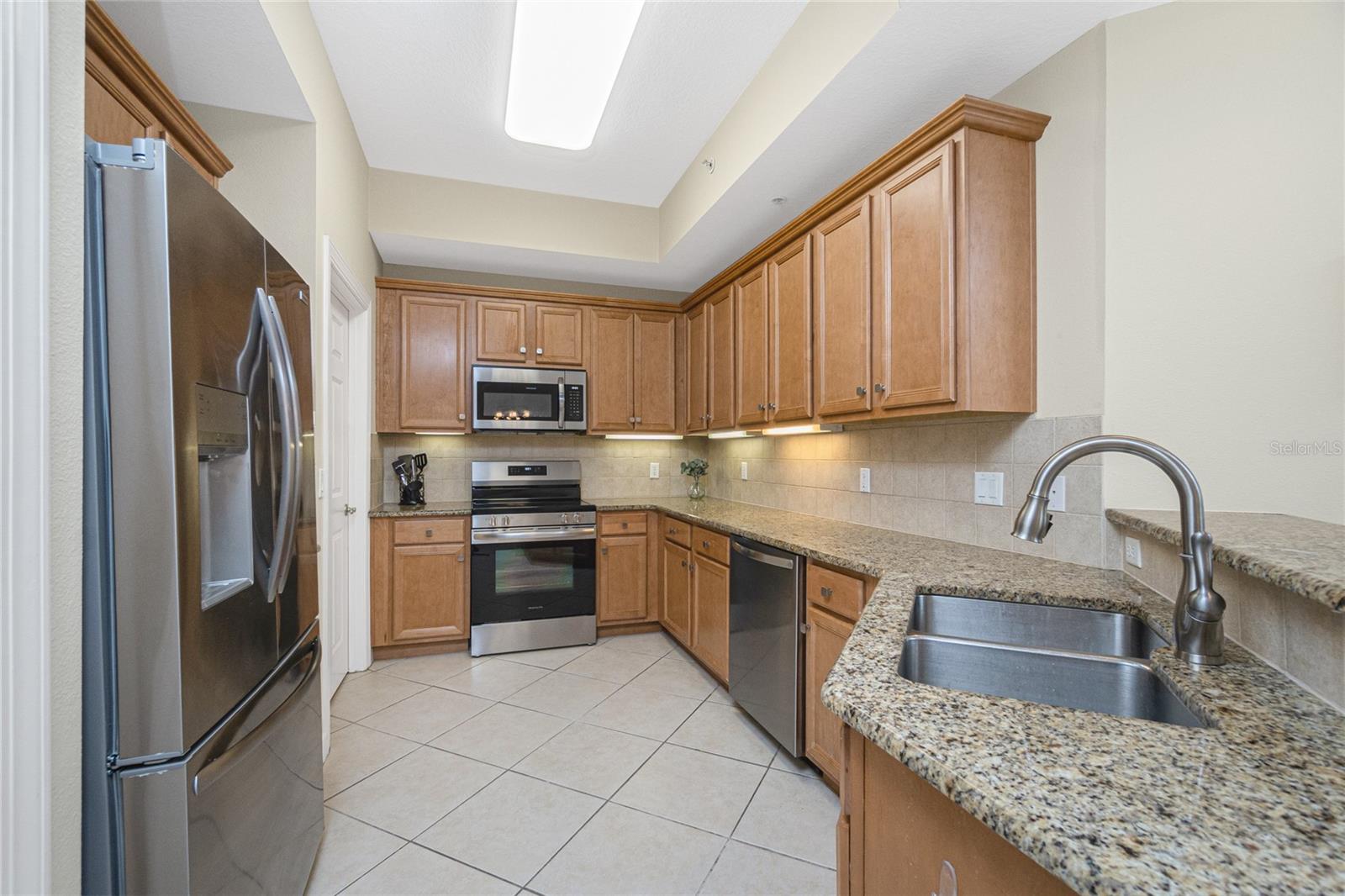 Image 27 of 78 For 8571 Amberjack Circle 103