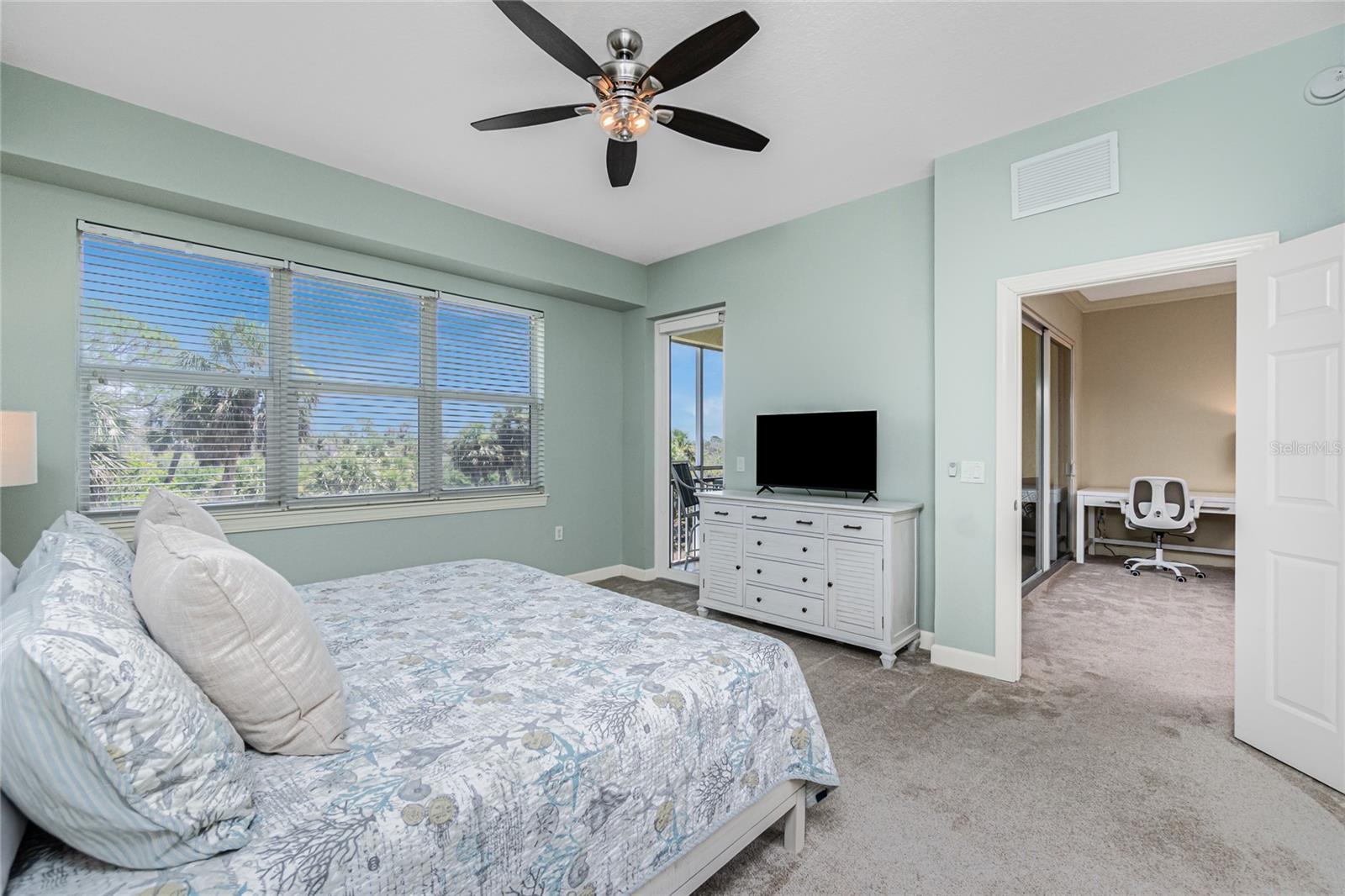 Image 33 of 78 For 8571 Amberjack Circle 103