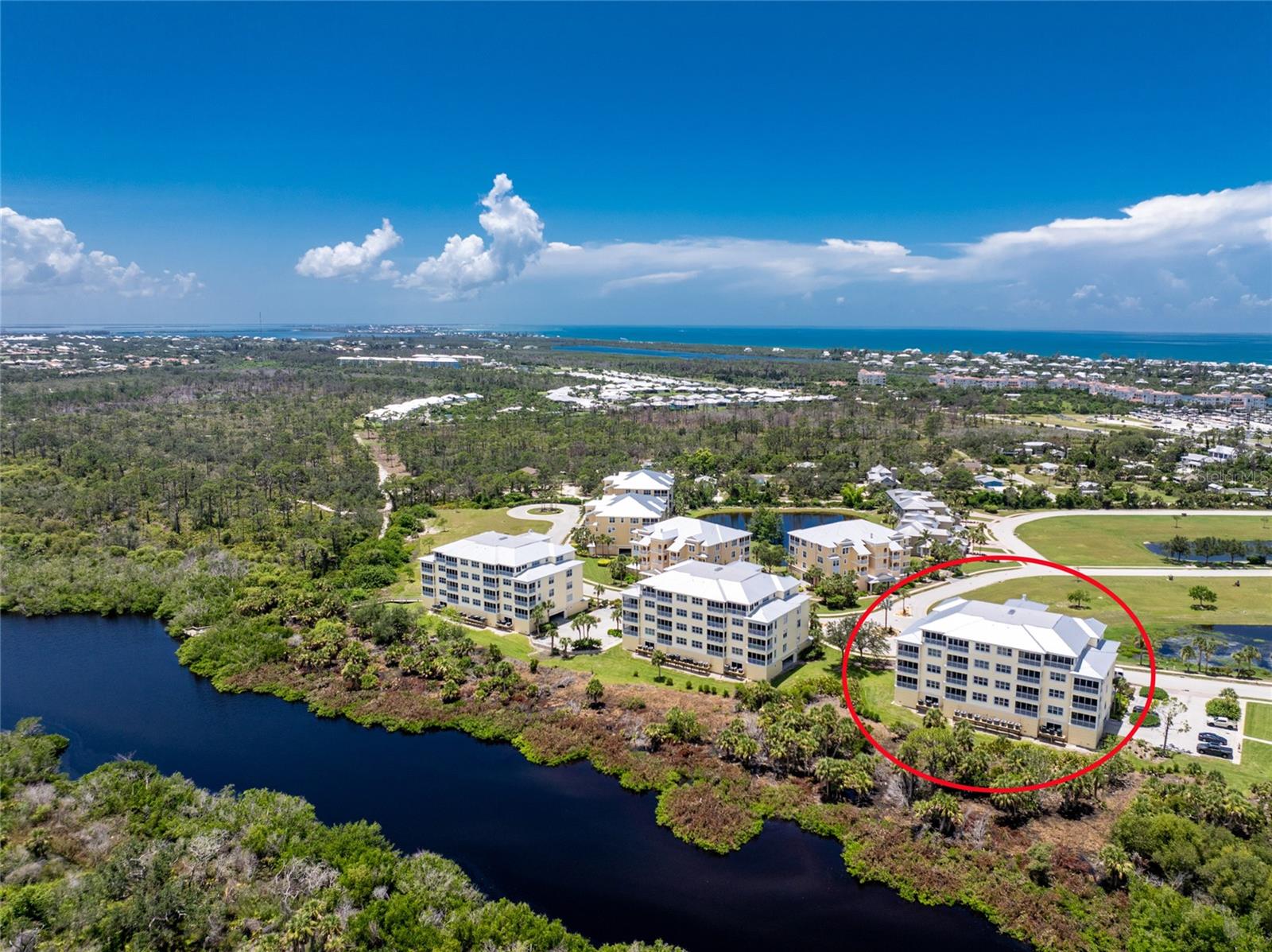 Image 50 of 78 For 8571 Amberjack Circle 103