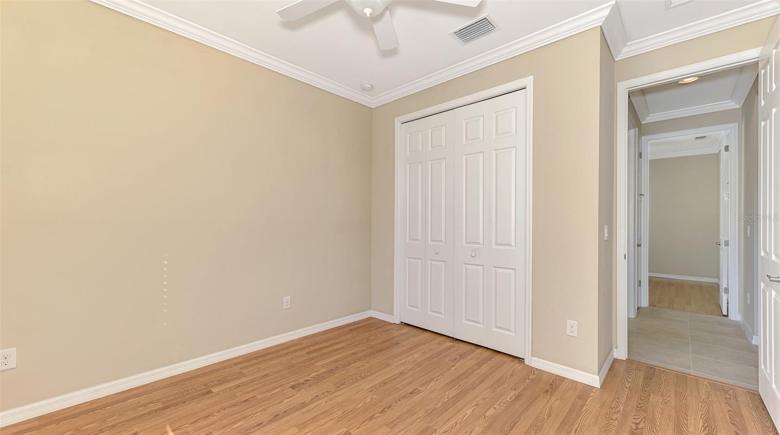 Image 46 of 76 For 11666 Parrotfish Street