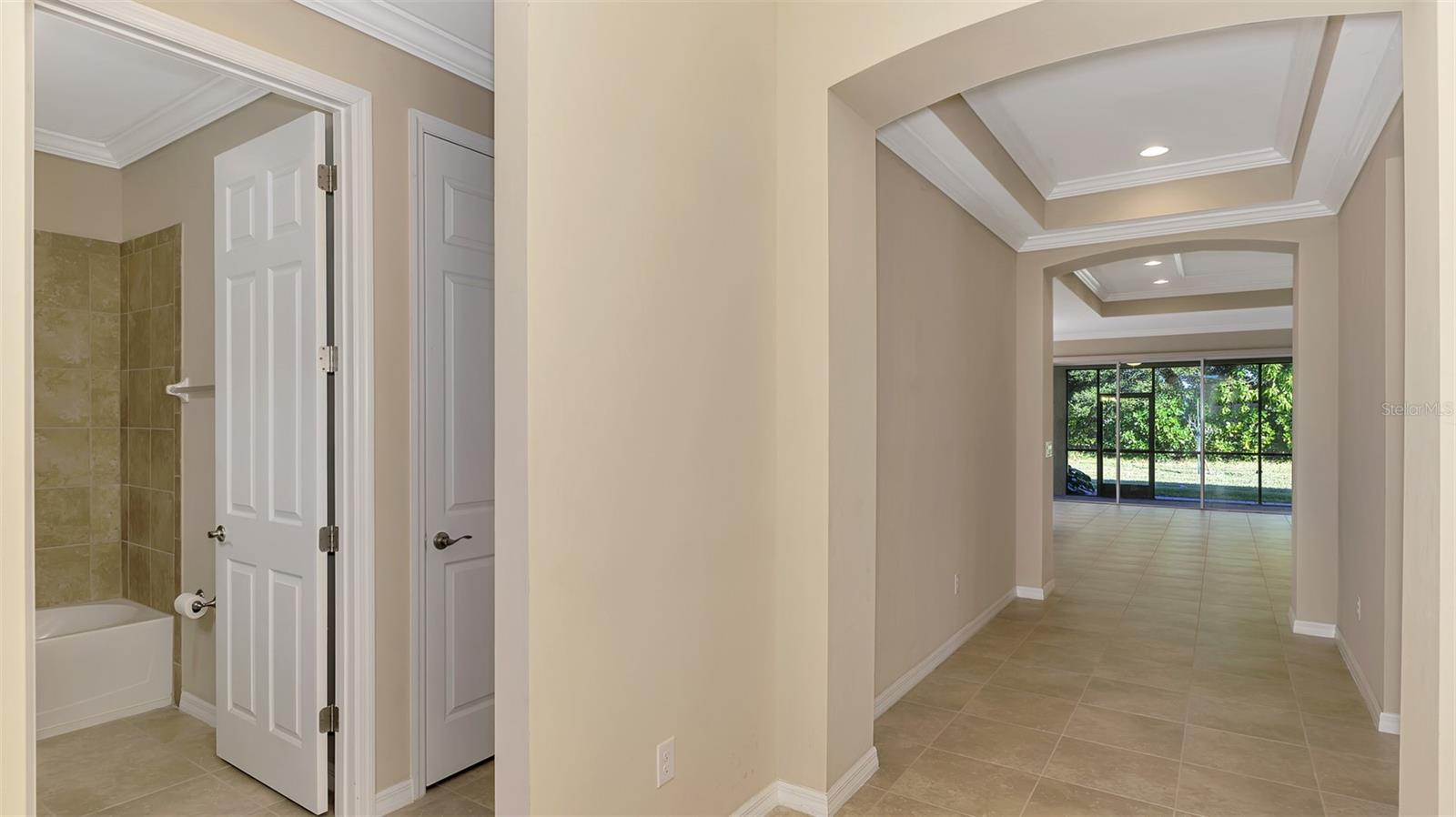 Image 8 of 76 For 11666 Parrotfish Street