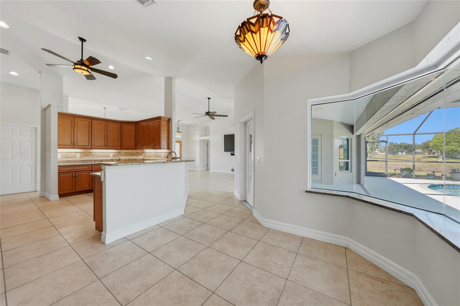 Image 17 of 54 For 721 Rotonda Circle