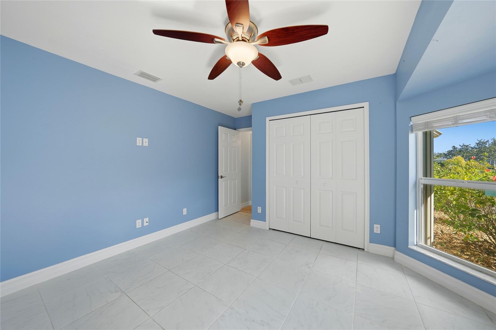 Image 24 of 54 For 721 Rotonda Circle