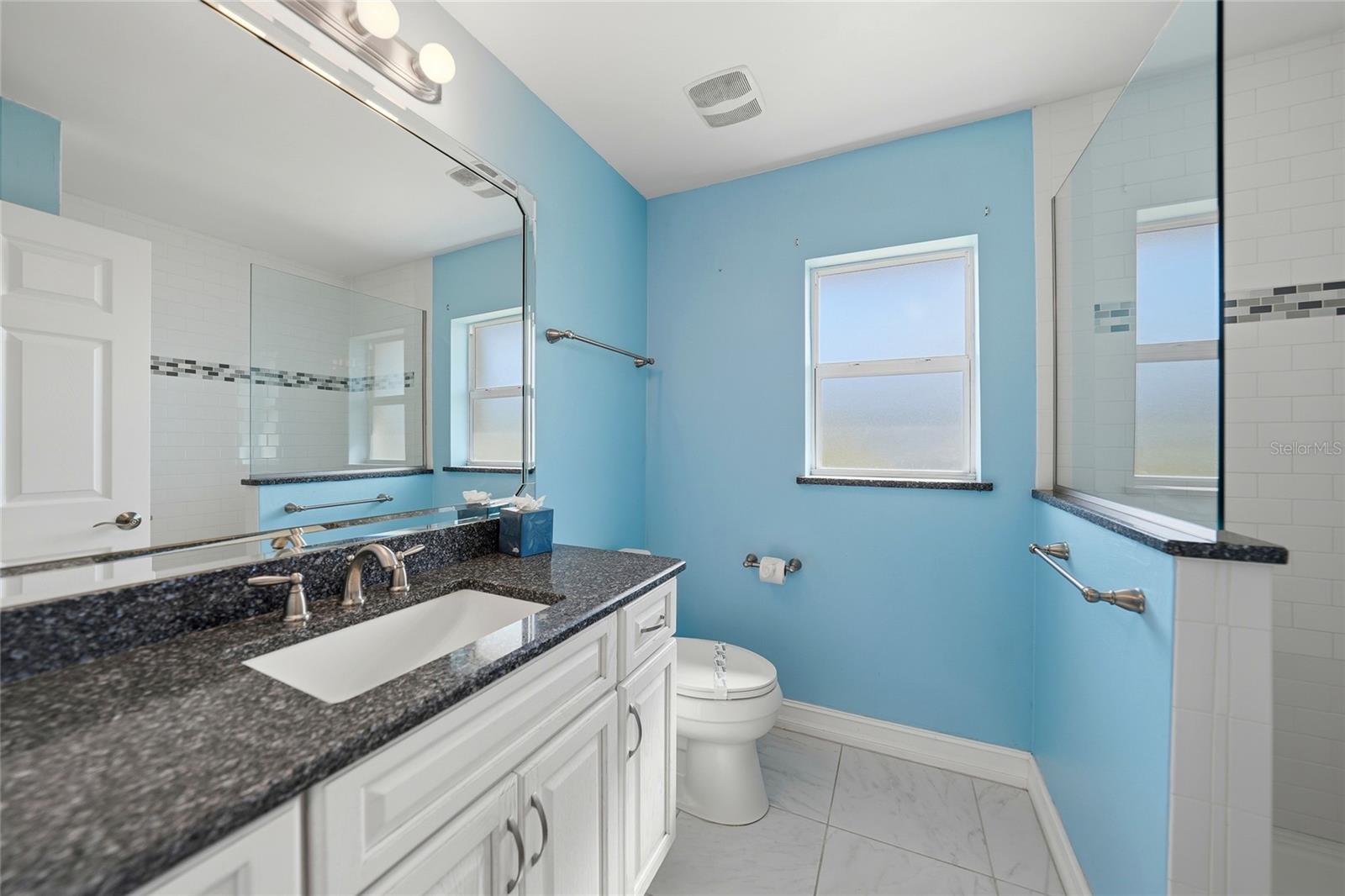 Image 26 of 54 For 721 Rotonda Circle