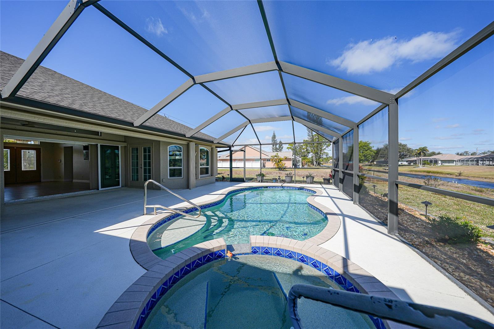 Image 38 of 54 For 721 Rotonda Circle