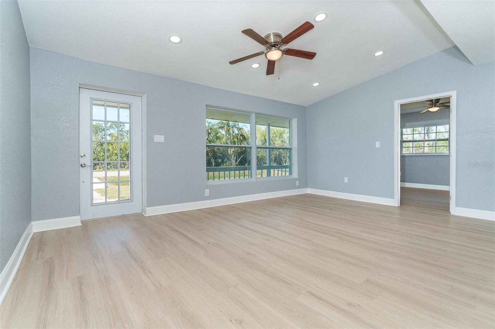 Image 7 of 41 For 9080 Griggs Road