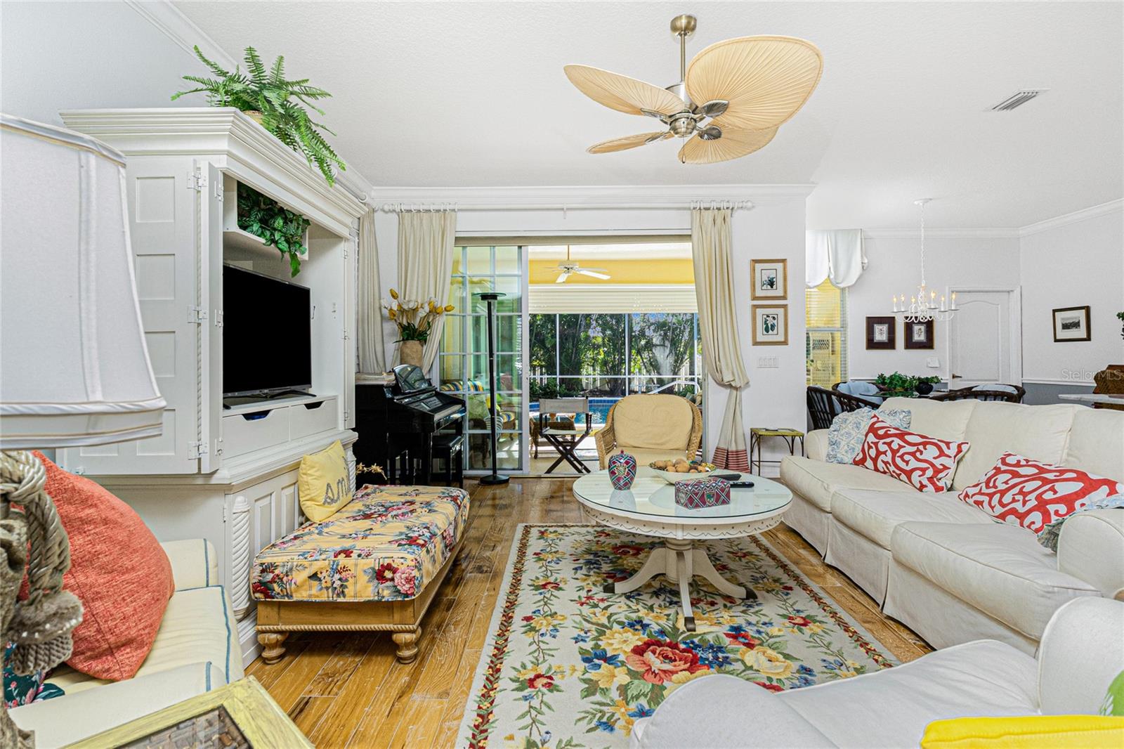 Image 11 of 56 For 811 Shadow Bay Way