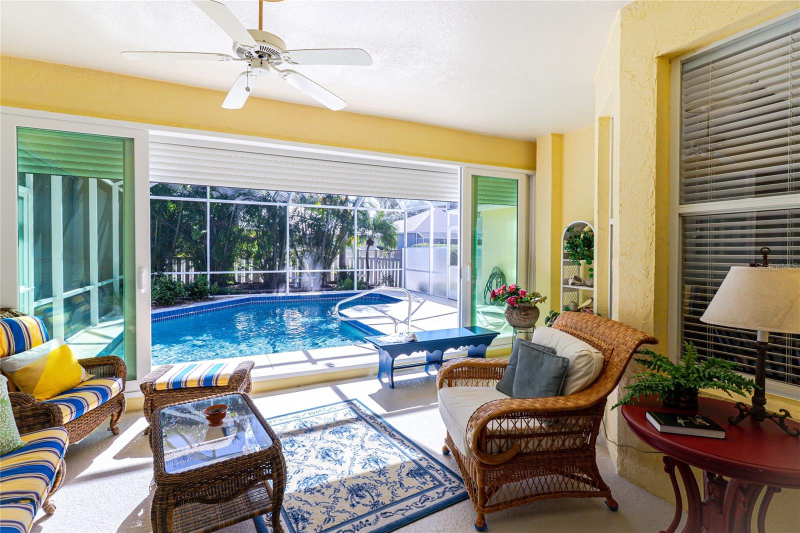 Image 40 of 56 For 811 Shadow Bay Way