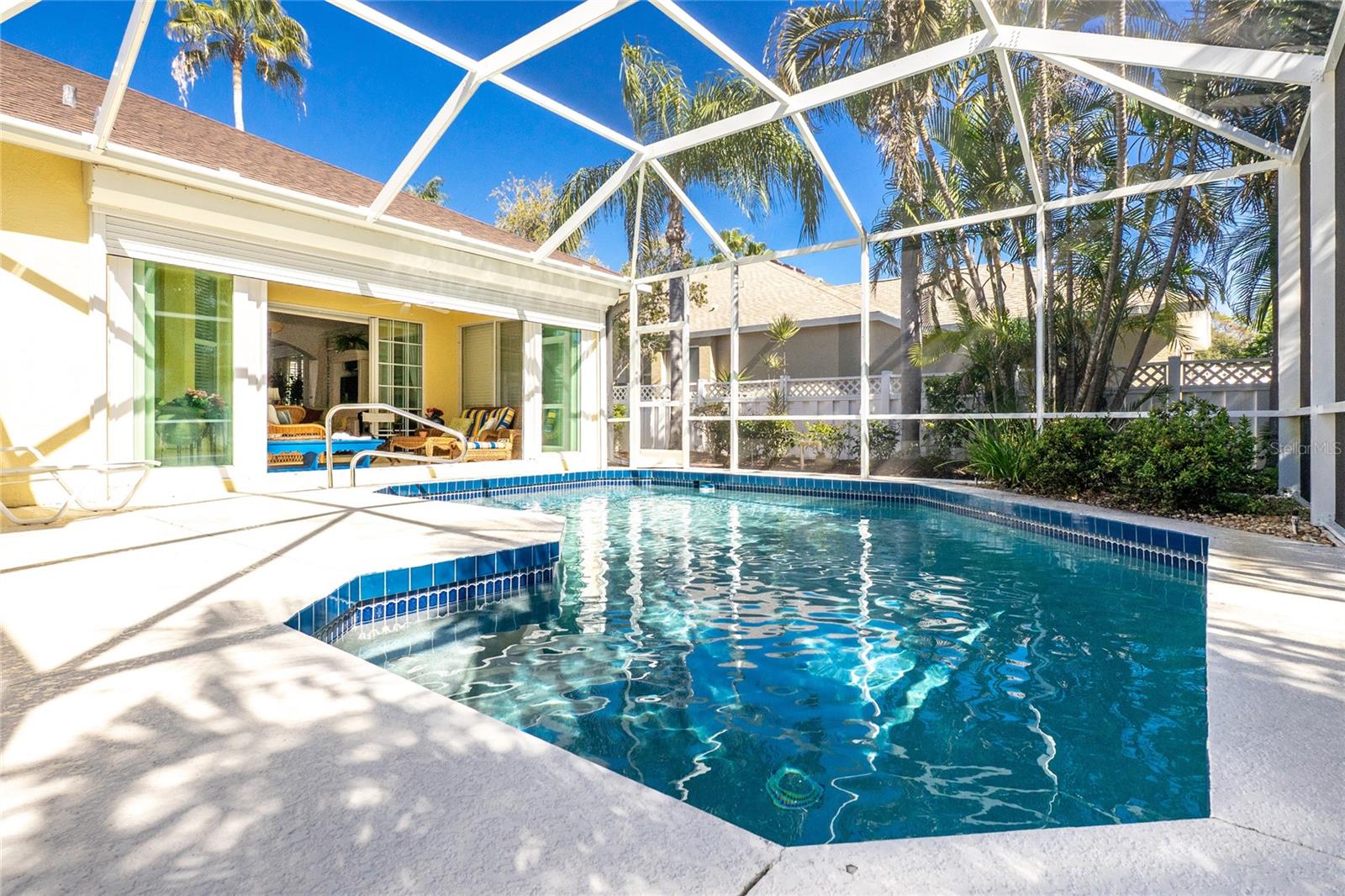 Image 44 of 56 For 811 Shadow Bay Way