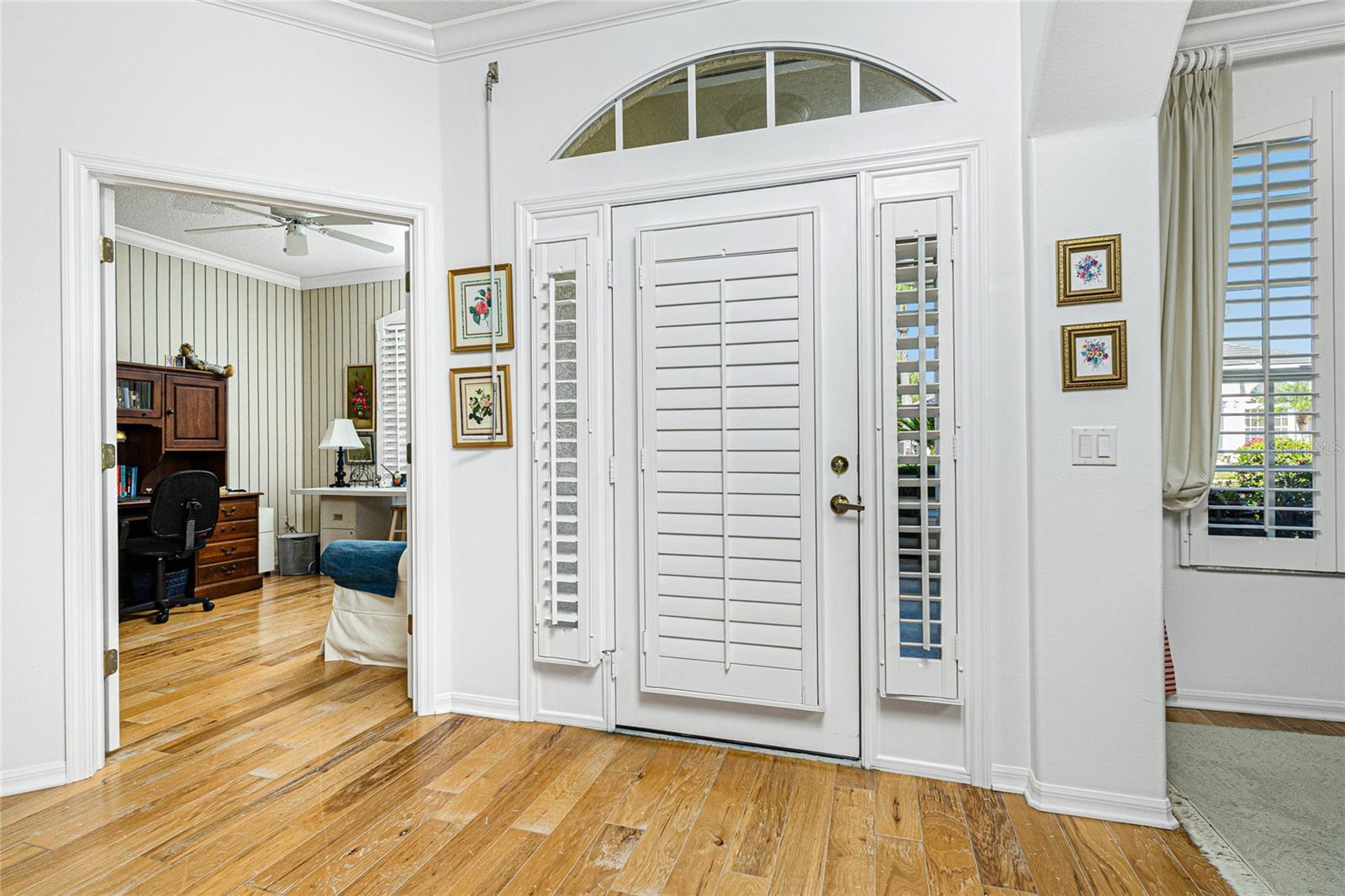 Image 8 of 56 For 811 Shadow Bay Way