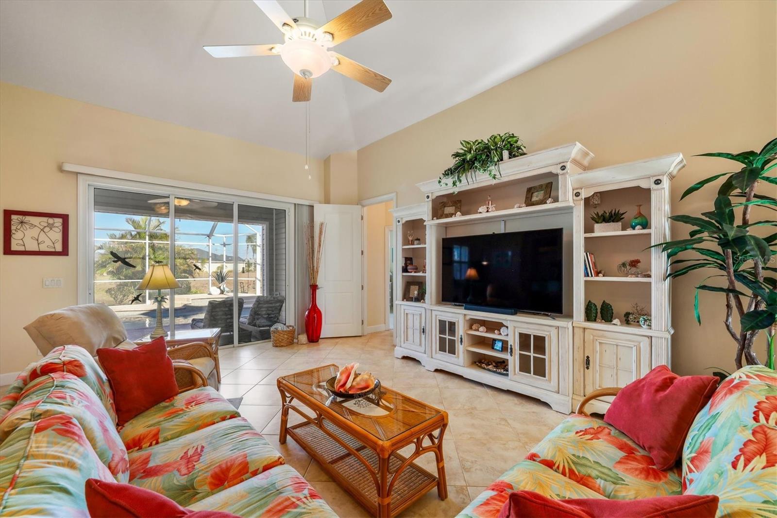 Image 11 of 59 For 23 And 25 Medalist Place