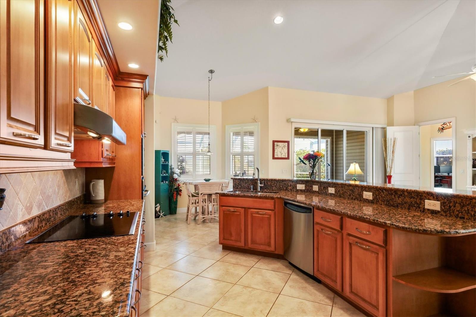 Image 17 of 59 For 23 And 25 Medalist Place