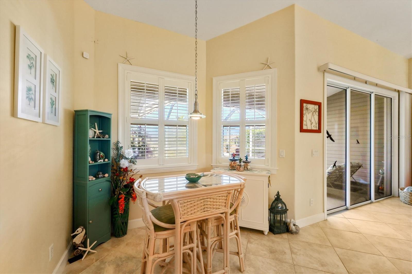 Image 19 of 59 For 23 And 25 Medalist Place