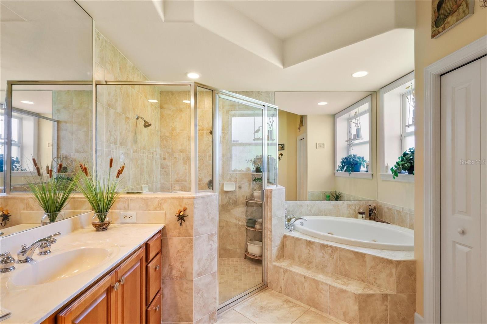 Image 25 of 59 For 23 And 25 Medalist Place