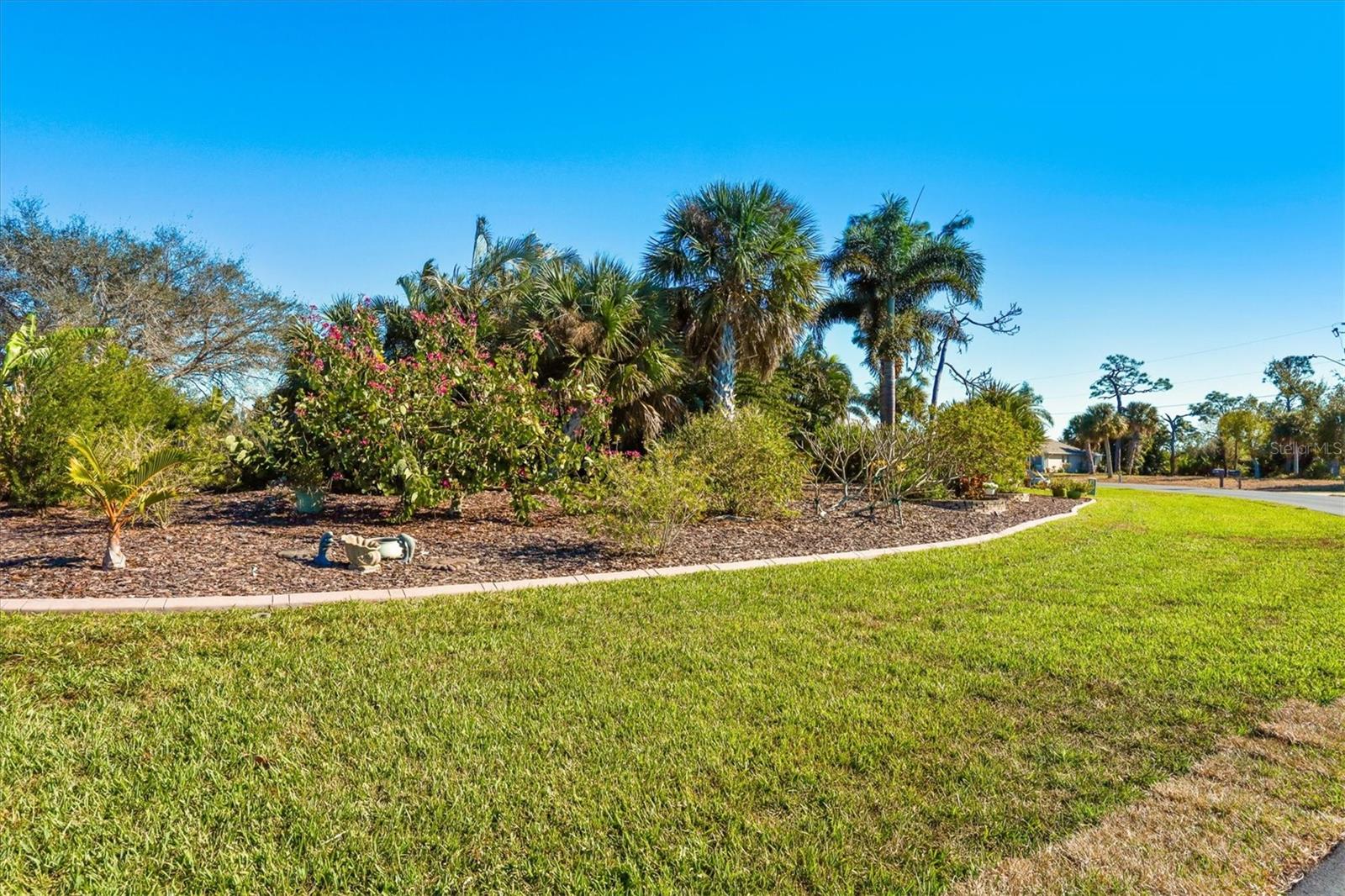 Image 48 of 59 For 23 And 25 Medalist Place