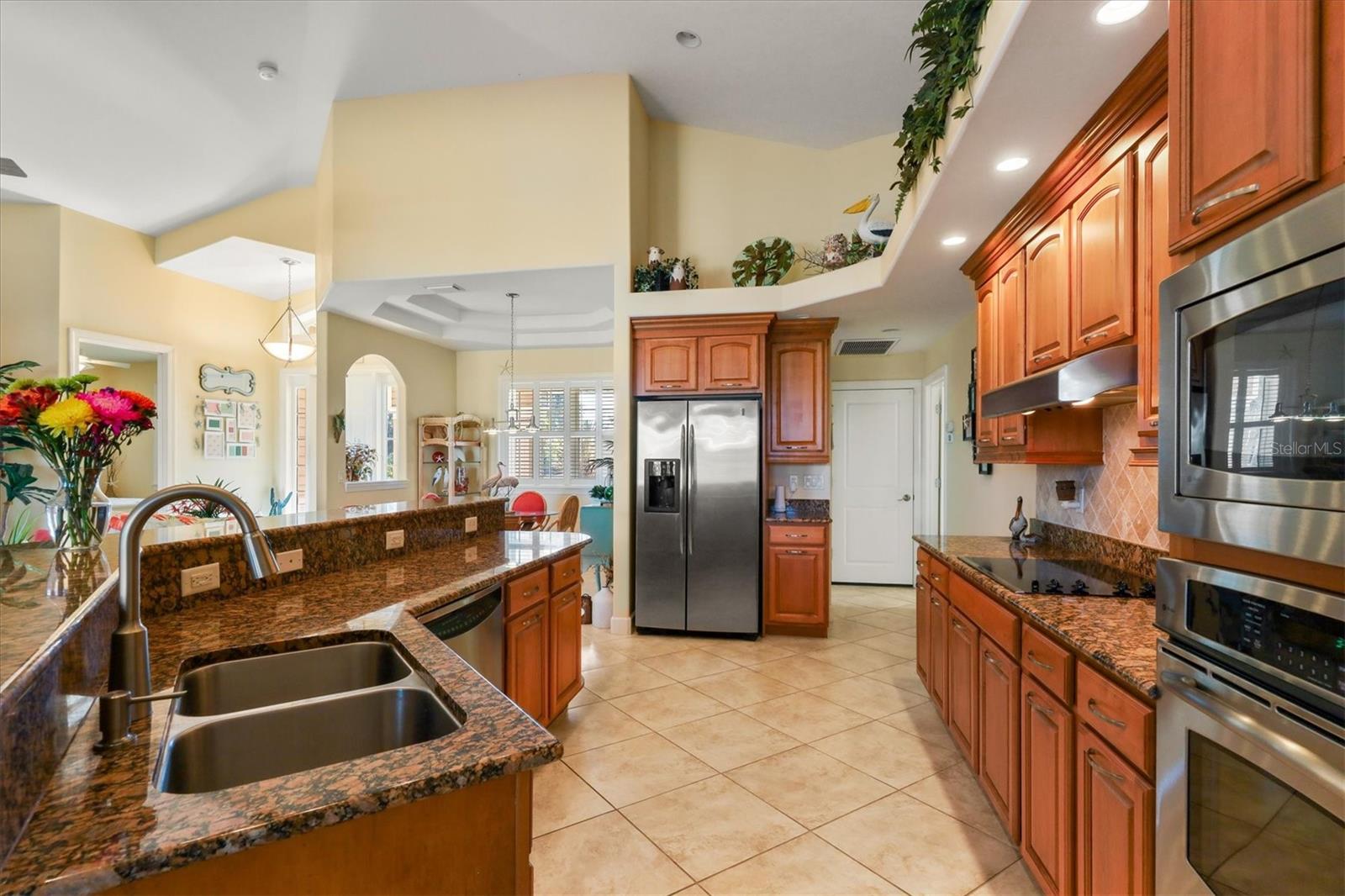 Image 5 of 59 For 23 And 25 Medalist Place