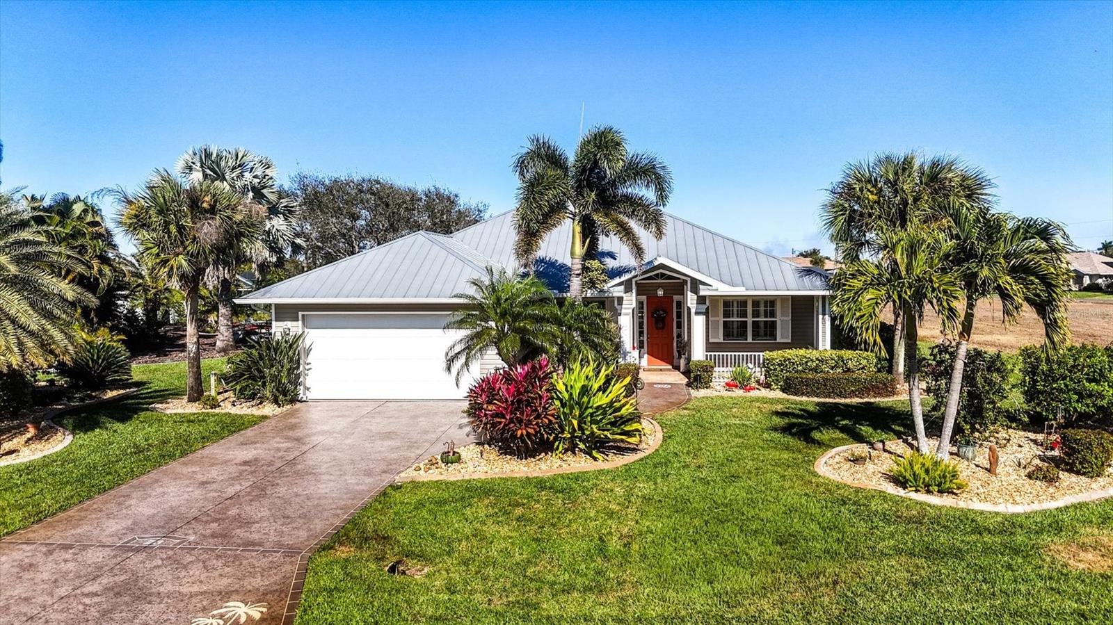 Image 50 of 59 For 23 And 25 Medalist Place